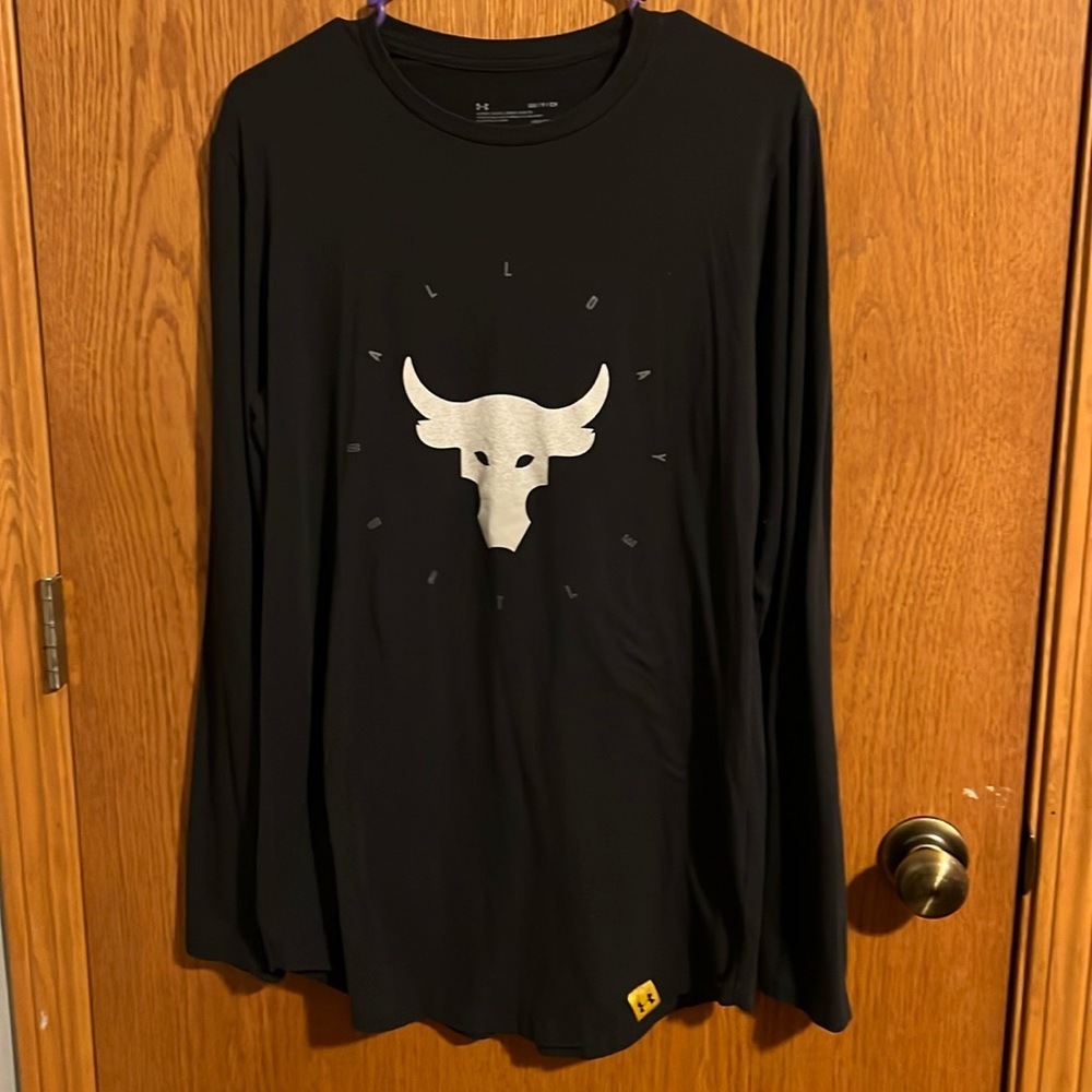 Men's under Armour Small Long Sleeve Shirt